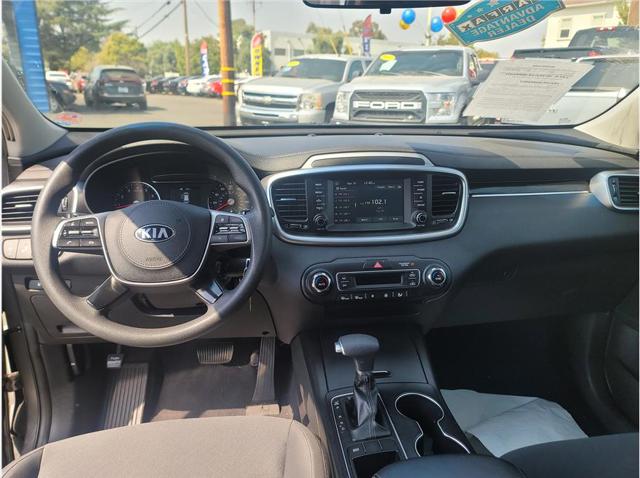 2019 Kia Sorento 3.3L LX