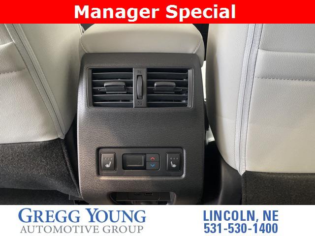 2023 Mitsubishi Outlander PHEV SEL S-AWC