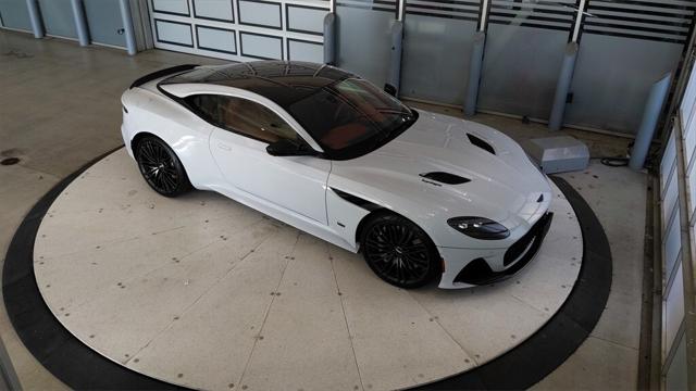 2021 Aston Martin DBS Superleggera