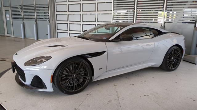 2021 Aston Martin DBS Superleggera