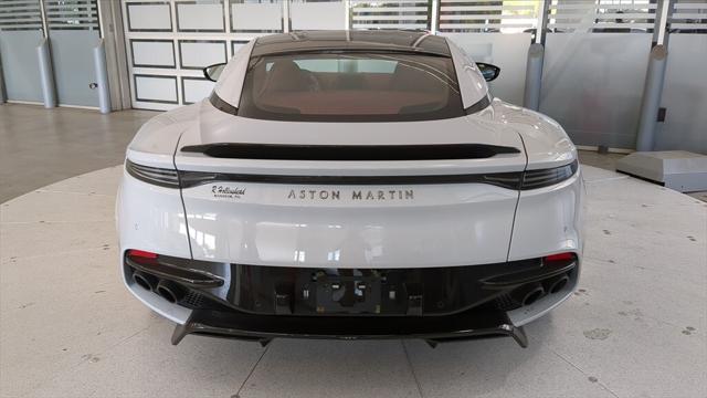 2021 Aston Martin DBS Superleggera