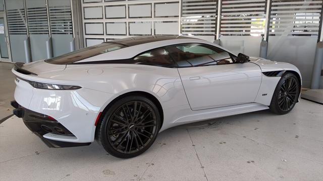2021 Aston Martin DBS Superleggera