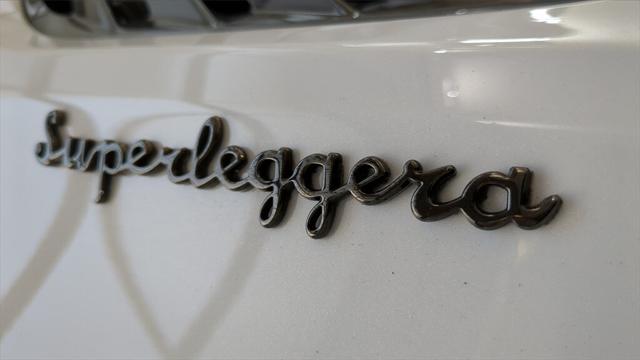 2021 Aston Martin DBS Superleggera
