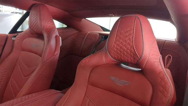 2021 Aston Martin DBS Superleggera