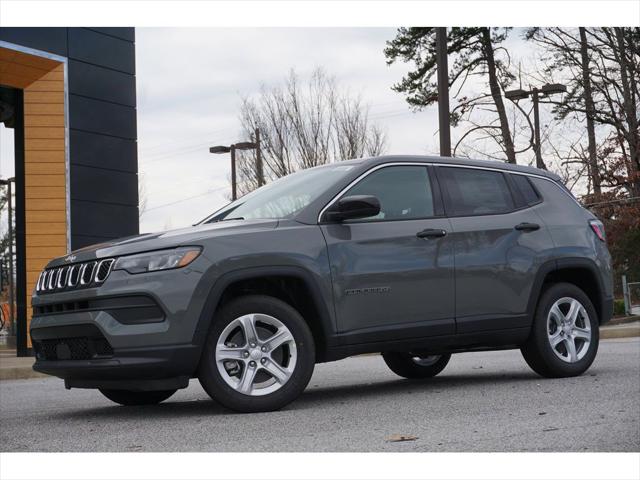 2024 Jeep Compass COMPASS LATITUDE LUX 4X4