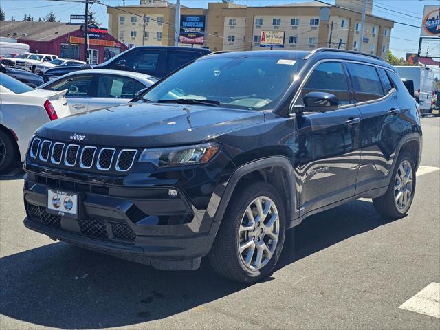 2024 Jeep Compass COMPASS LATITUDE LUX 4X4