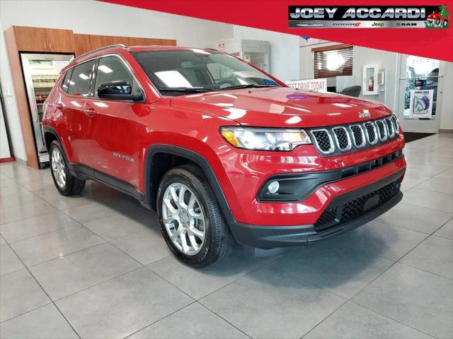 2024 Jeep Compass COMPASS LATITUDE LUX 4X4