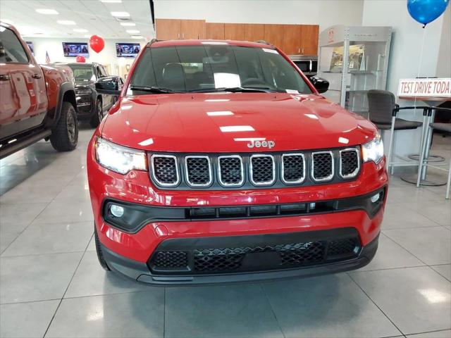 2024 Jeep Compass COMPASS LATITUDE LUX 4X4