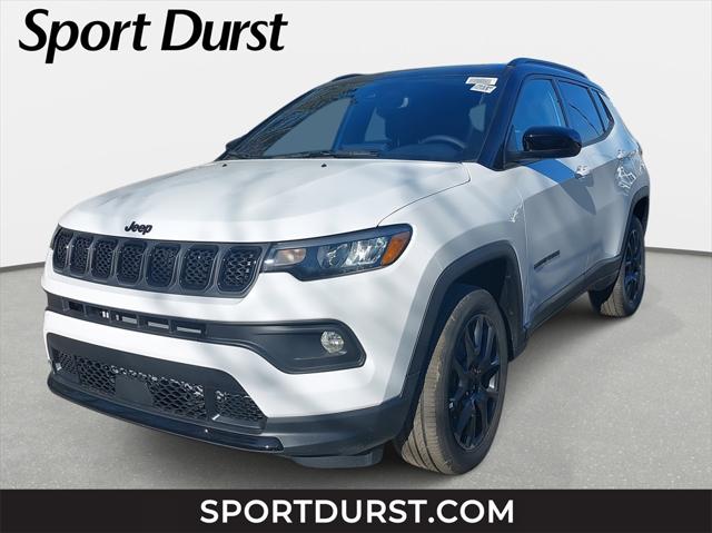 2024 Jeep Compass COMPASS LATITUDE 4X4