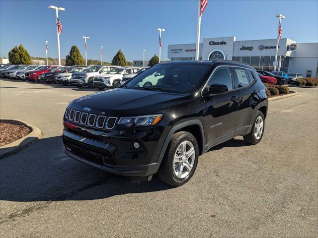 2024 Jeep Compass COMPASS LATITUDE 4X4