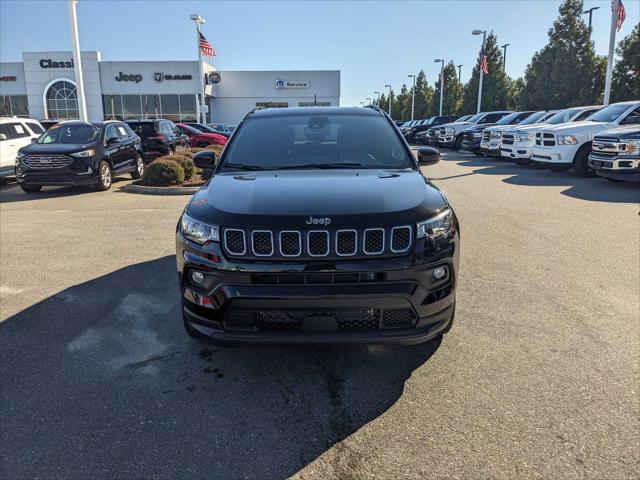 2024 Jeep Compass COMPASS LATITUDE 4X4