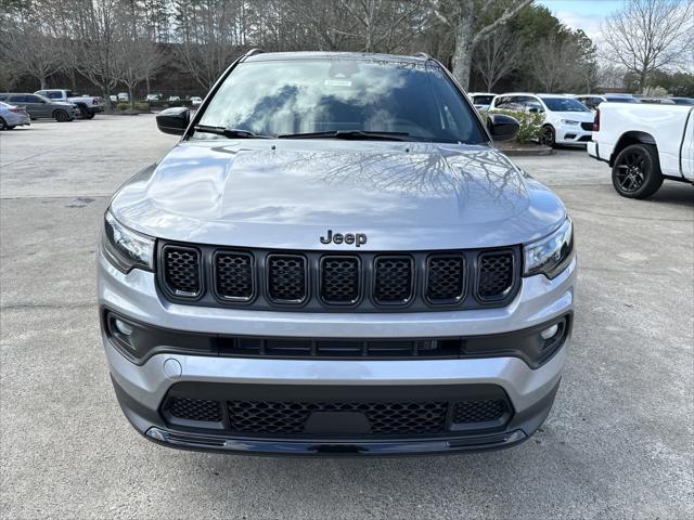 2024 Jeep Compass COMPASS LATITUDE 4X4