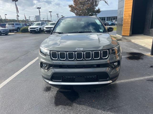 2024 Jeep Compass COMPASS LIMITED 4X4