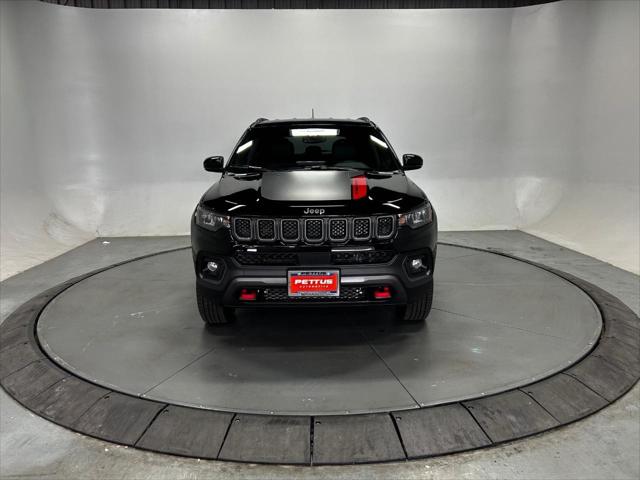 2024 Jeep Compass COMPASS TRAILHAWK 4X4