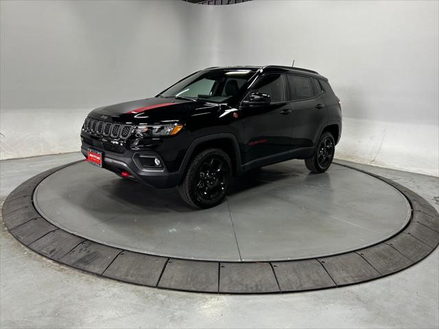 2024 Jeep Compass COMPASS TRAILHAWK 4X4