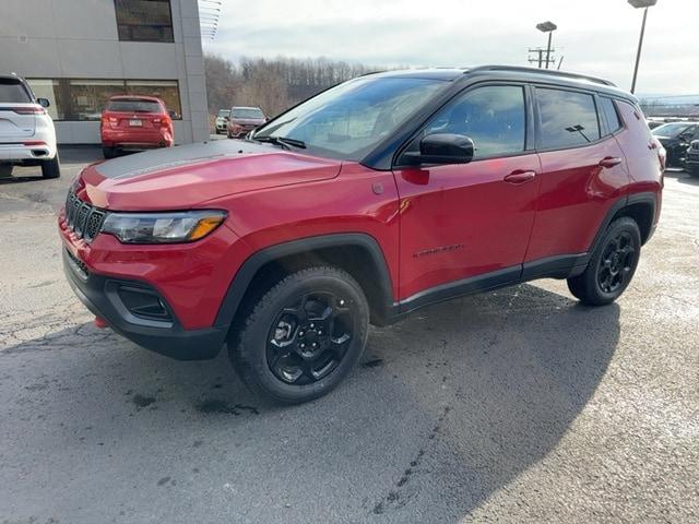 2024 Jeep Compass COMPASS TRAILHAWK 4X4