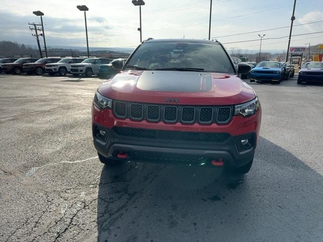 2024 Jeep Compass COMPASS TRAILHAWK 4X4