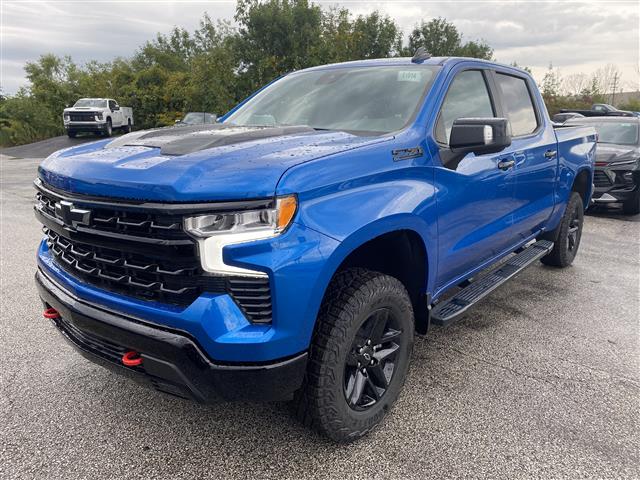 2023 Chevrolet Silverado 1500 4WD Crew Cab Short Bed LT Trail Boss
