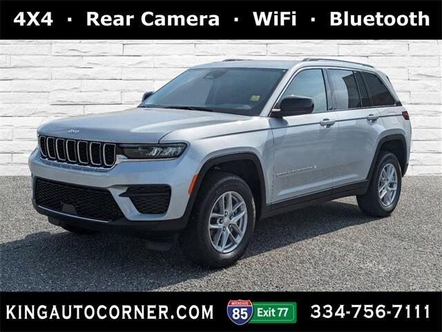 2023 Jeep Grand Cherokee GRAND CHEROKEE LAREDO X 4X4
