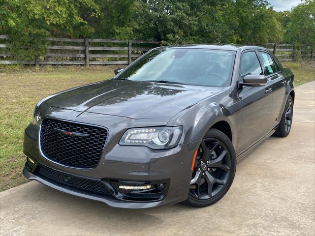 2022 Chrysler 300 300 S