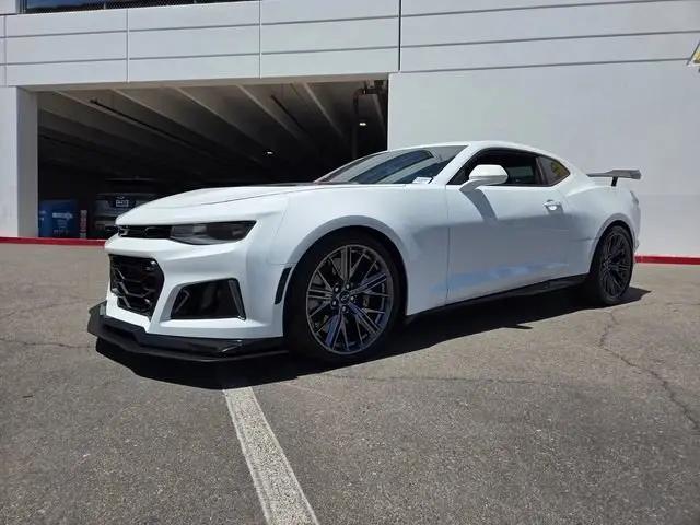 2022 Chevrolet Camaro RWD Coupe ZL1