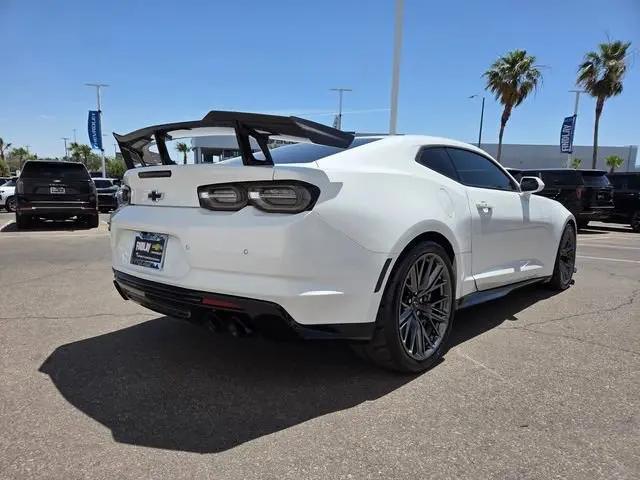 2022 Chevrolet Camaro RWD Coupe ZL1