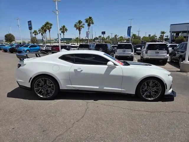 2022 Chevrolet Camaro RWD Coupe ZL1