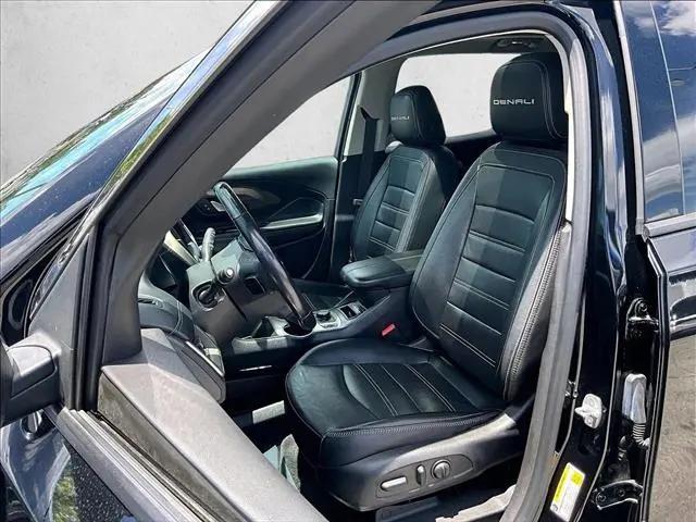 2022 GMC Terrain AWD Denali