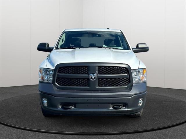 2023 RAM Ram 1500 Classic RAM 1500 CLASSIC TRADESMAN CREW CAB 4X4 57 BOX