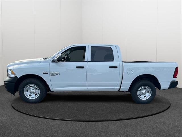 2023 RAM Ram 1500 Classic RAM 1500 CLASSIC TRADESMAN CREW CAB 4X4 57 BOX