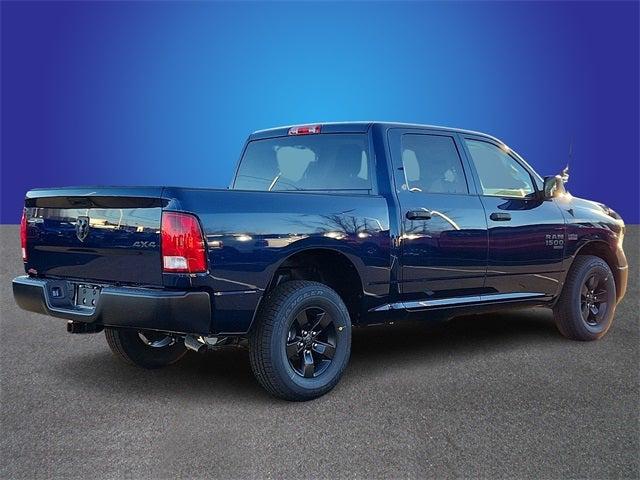 2023 RAM Ram 1500 Classic RAM 1500 CLASSIC TRADESMAN CREW CAB 4X4 57 BOX