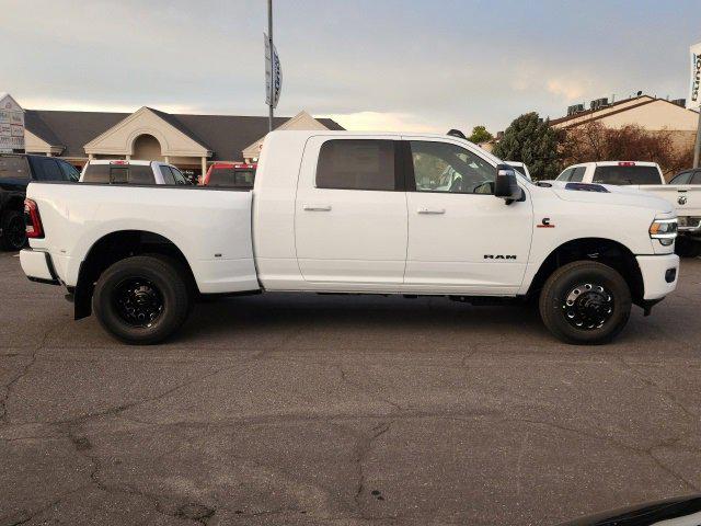 2024 RAM Ram 3500 RAM 3500 LARAMIE MEGA CAB 4X4 64 BOX