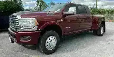 2024 RAM Ram 3500 RAM 3500 LARAMIE MEGA CAB 4X4 64 BOX