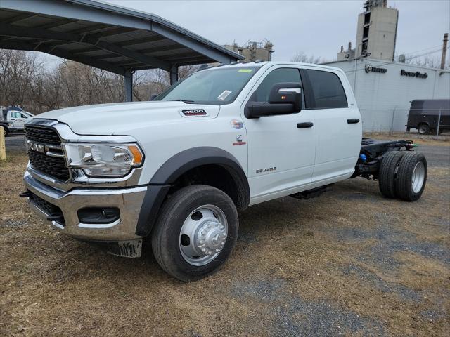 2024 RAM Ram 4500 Chassis Cab RAM 4500 SLT CHASSIS CREW CAB 4X4 60 CA