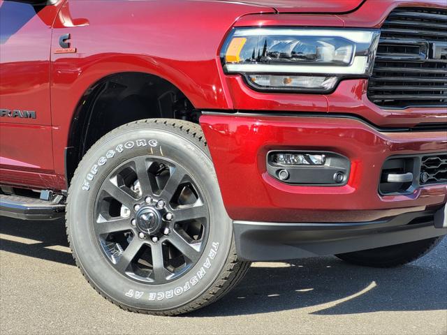 2024 RAM Ram 3500 RAM 3500 LARAMIE MEGA CAB 4X4 64 BOX