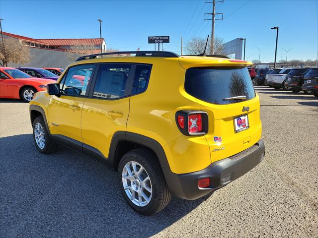 2023 Jeep Renegade RENEGADE LATITUDE 4X4