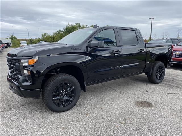 2023 Chevrolet Silverado 1500 4WD Crew Cab Short Bed Custom Trail Boss