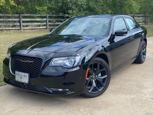 2022 Chrysler 300 300 S