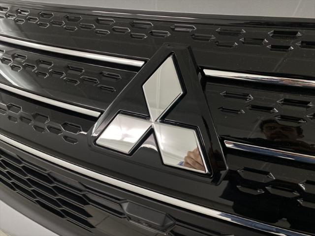2023 Mitsubishi Outlander PHEV SEL S-AWC