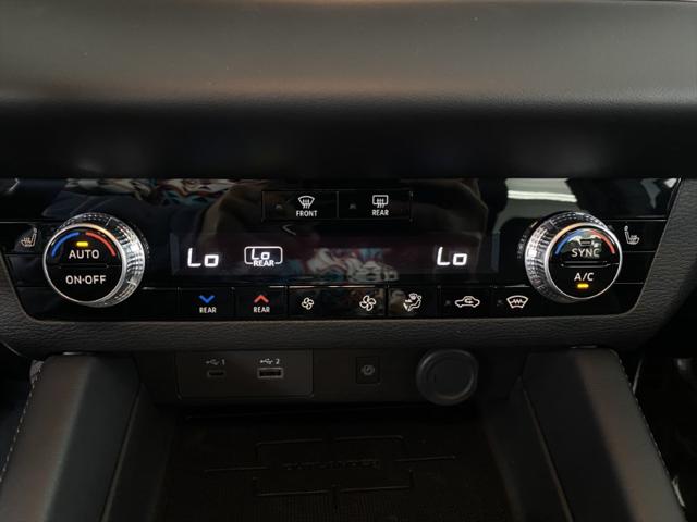 2023 Mitsubishi Outlander PHEV SEL S-AWC