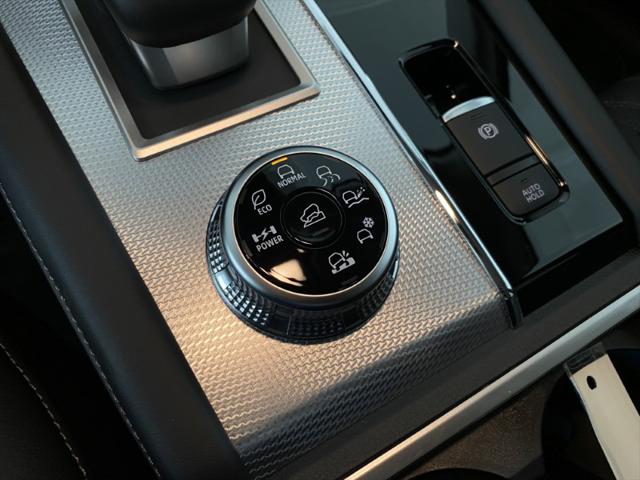 2023 Mitsubishi Outlander PHEV SEL S-AWC
