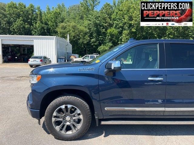 2022 Chevrolet Silverado 1500 4WD Crew Cab Short Bed High Country