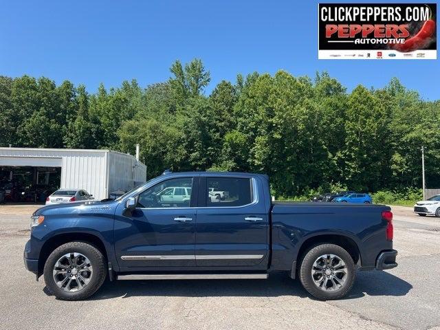 2022 Chevrolet Silverado 1500 4WD Crew Cab Short Bed High Country