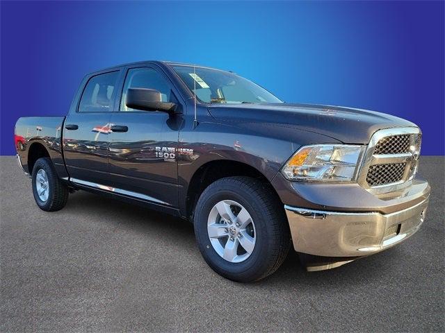 2023 RAM Ram 1500 Classic RAM 1500 CLASSIC TRADESMAN CREW CAB 4X4 57 BOX