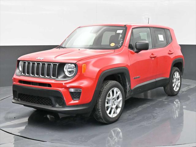 2023 Jeep Renegade RENEGADE LATITUDE 4X4