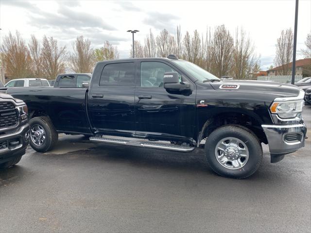 2024 RAM Ram 2500 RAM 2500 TRADESMAN CREW CAB 4X4 8 BOX