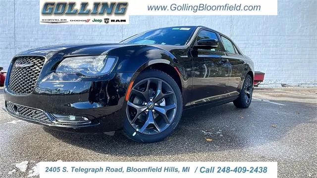 2023 Chrysler Chrysler 300 300S V6