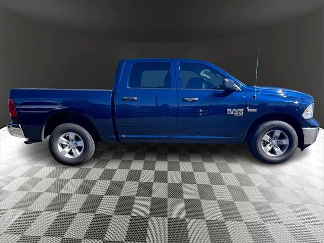 2023 RAM Ram 1500 Classic RAM 1500 CLASSIC TRADESMAN CREW CAB 4X4 57 BOX