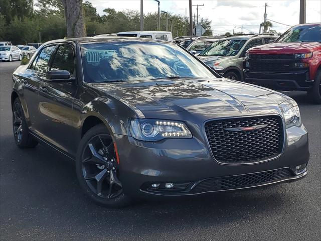 2023 Chrysler Chrysler 300 300S V6