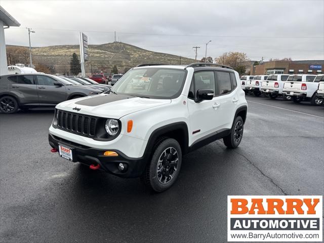 2023 Jeep Renegade RENEGADE TRAILHAWK 4X4